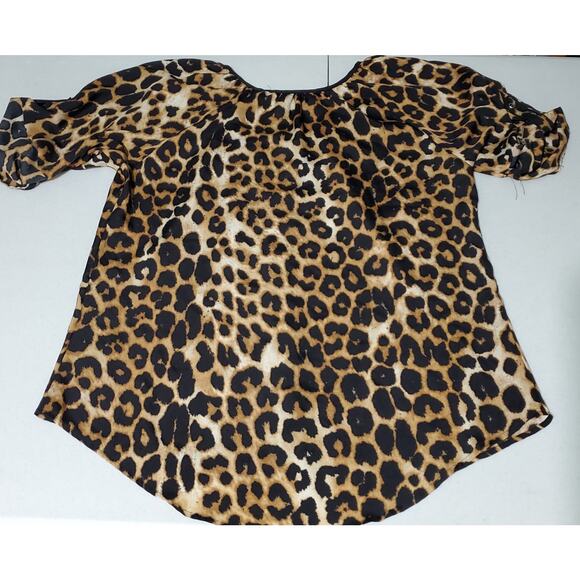 Express Womens Leopard Print Blouse Short Sleeve Size Large Animal Print Glam - Picture 6 of 6